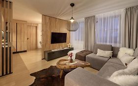 Savoy Exclusive Mountain Apartment